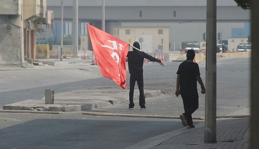 المنامة تقمع المشاركين في مسيرات 