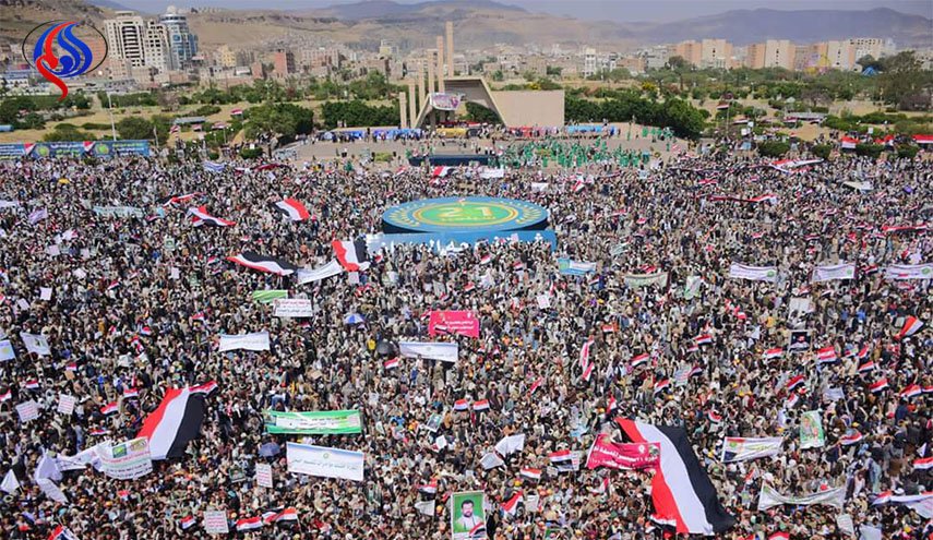  ايقاد شعلة العيد الرابع لثورة 21 سبتمر في اليمن