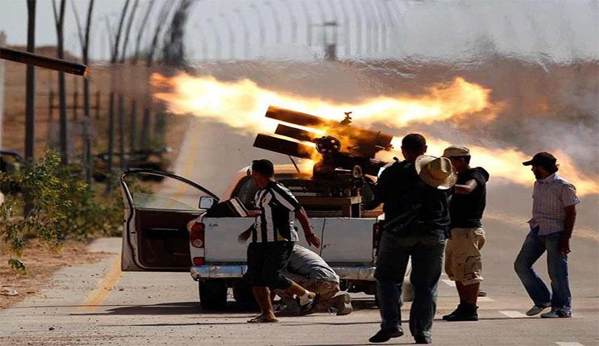 مصدر عسكري ليبي: الأطراف المتصارعة في طرابلس مدعومة من قوى خارجية