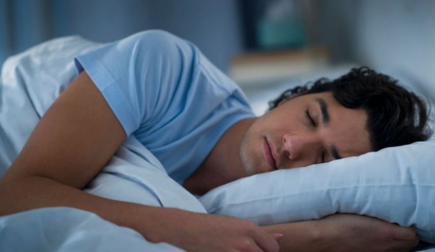 علماء يكتشفون أسوأ وأفضل وضعية للنوم