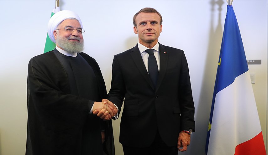تأكيد روحاني وماكرون على صون الاتفاق النووي 
