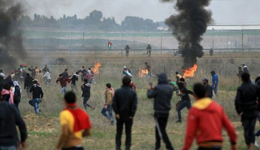 7 شهداء و عشرات الجرحى برصاص جيش الإحتلال بغزة
