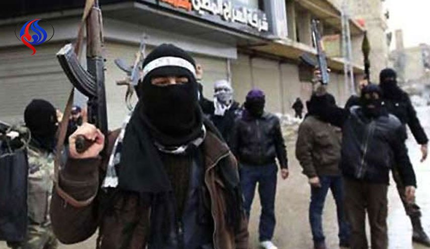 گروه های تروریستی در بحران بی پولی و کاهش دستمزدها/ کوچ تروریست ها از سوریه به ترکیه برای یافتن شغل