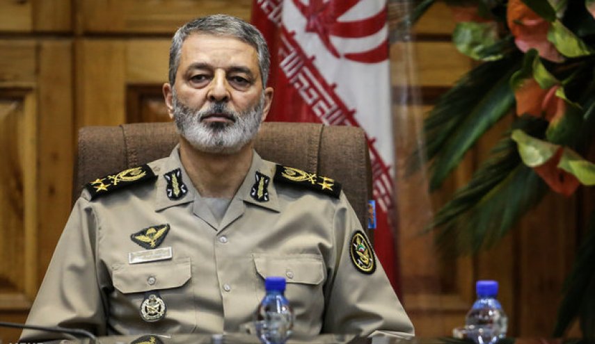 قائد الجيش الايراني: سنرد الصاع صاعين على اي اعتداء