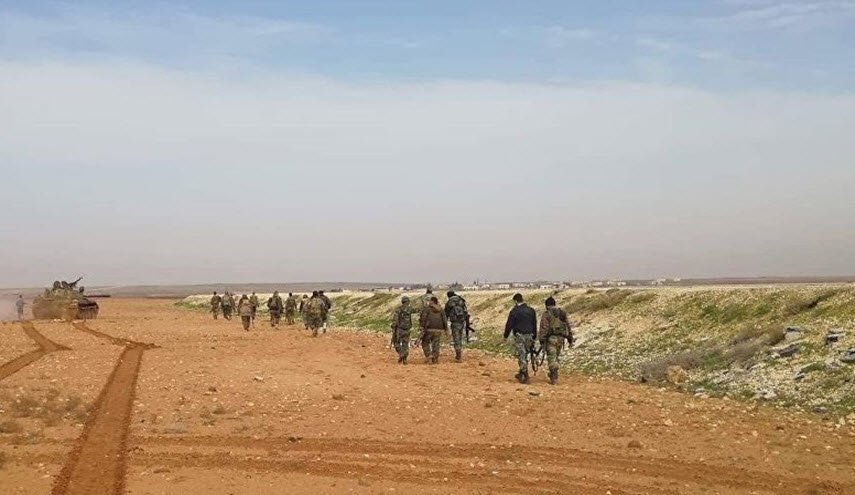 الجيش السوري يشتبك مع مسلحين في ريف حماة الشمالي