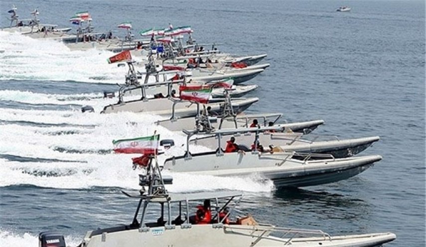 أحدث تكنولوجيا الزوارق السريعة في أيادي البحرية الايرانية