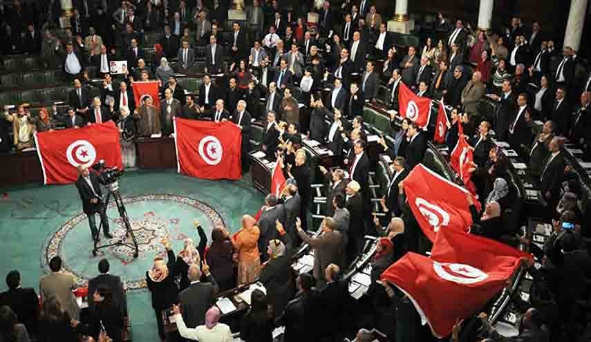 البرلمان التونسي يقرّ نصف بنود قانون هيئة حقوق الإنسان