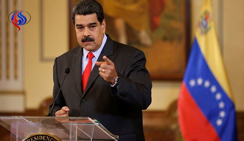 رویترز: مادورو آمریکا را به طراحی توطئه قتل خود متهم کرد