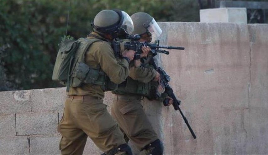 الاحتلال الإسرائيلي يعتقل والدي المشتبه في تنفيذه عملية 