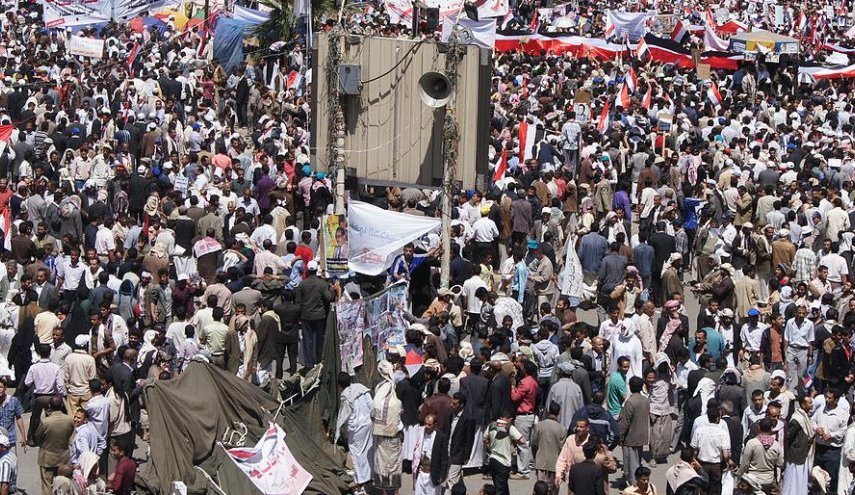 اخراج اليمنيين من الجنوب