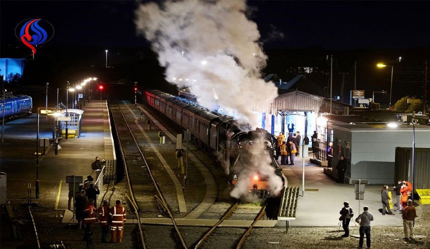 جشن بر روی ریل قطار در هند 50 کشته برجای گذاشت