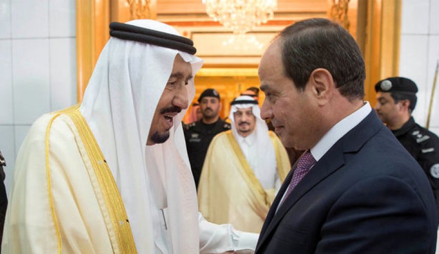 گفت‌وگوی تلفنی رئیس‌جمهور مصر و پادشاه عربستان سعودی