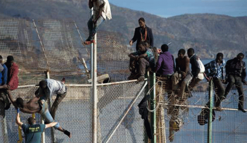 المغرب سيرحل 141 مهاجراً