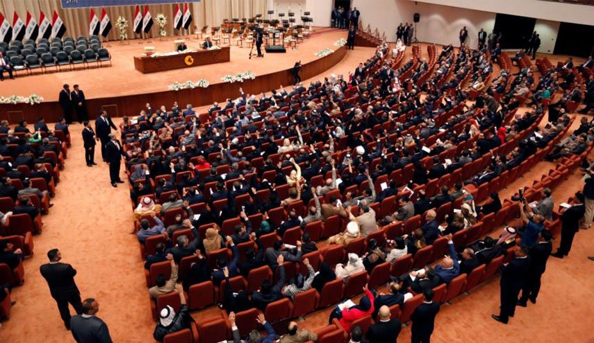 مقرر البرلمان العراقي يكشف موعد تشكيل اللجان النيابية
