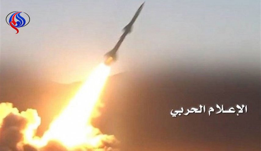 حمله موشکی ارتش یمن به پادگان تازه تاسیس ائتلاف سعودی در نجران