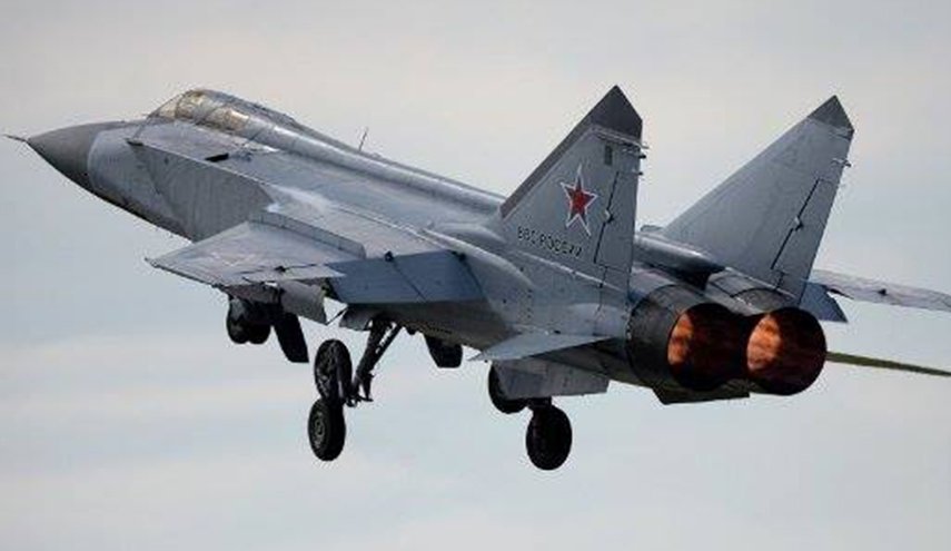 موسكو: مقاتلة روسية تعترض طائرة استطلاع أمريكية فوق البحر الأسود