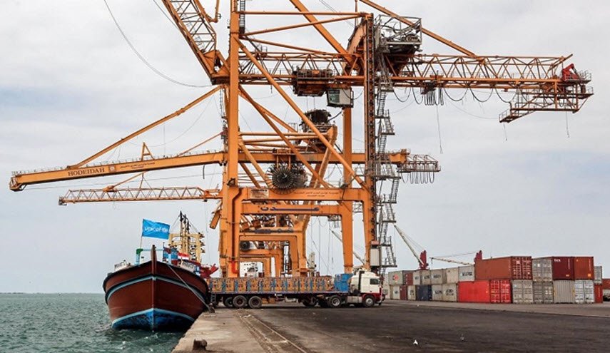 اليمن يؤكد استمرار خدمات مؤسسة موانئ البحر الأحمر