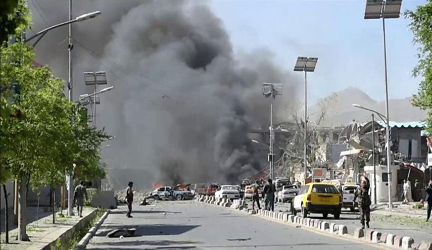 مصرع وإصابة 50 شخصا في تفجير إنتحاري أمام مدرسة بكابول