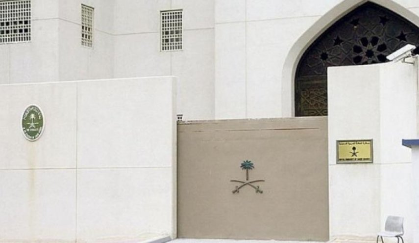 كواليس قيام السفارة السعودية في تونس باحتجاز صحفيين بسبب خاشقجي
