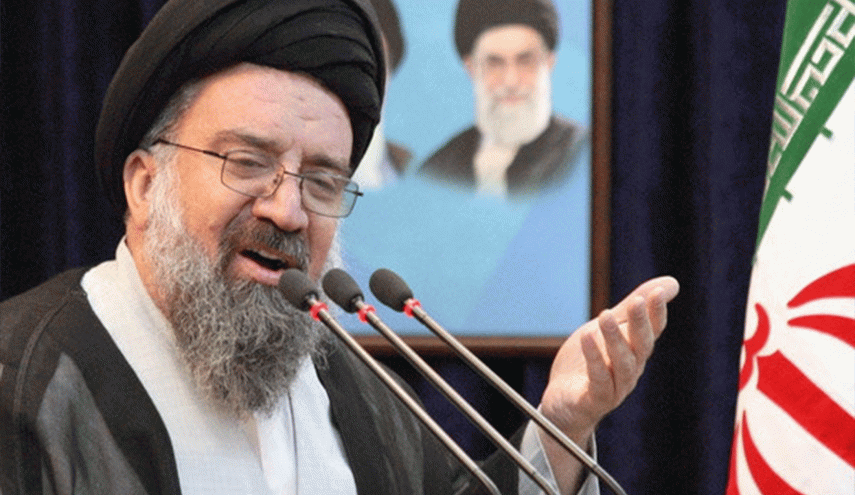 خطيب جمعة طهران: أميركا ارهابية وترعى الإرهاب