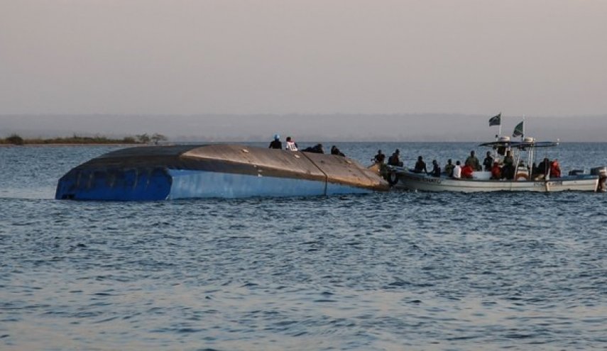 10 قتلى على الأقل اثر غرق مركب ببحيرة فيكتوريا في أوغندا