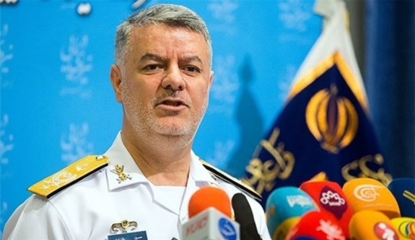 قائد سلاح البحر الايراني يعلن تدشن 3 مدمرات جديدة