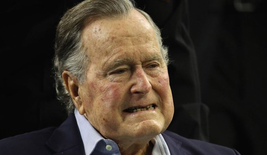 من هو جورج بوش الأب؟
