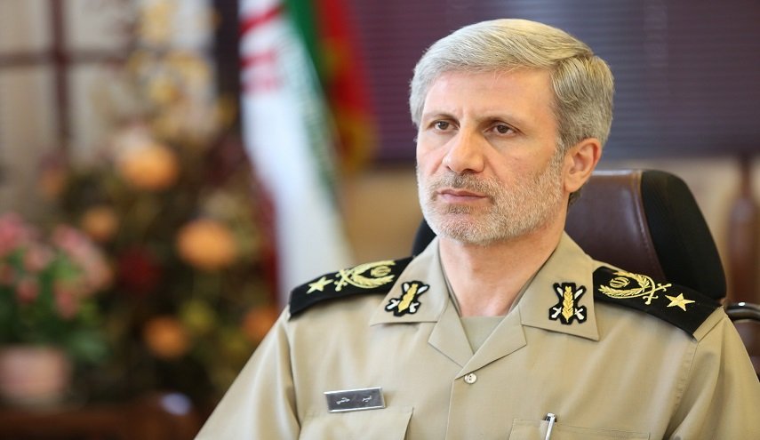 وزير الدفاع: القوة الدفاعية الايرانية رسالة سلام