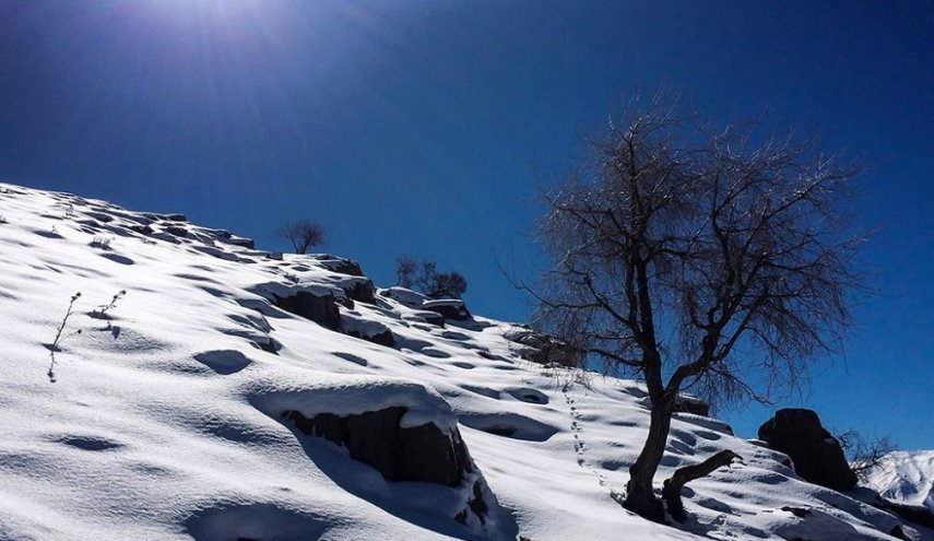 مناظر الثلوج في الخريف في منطقة كوهرنك الايرانية