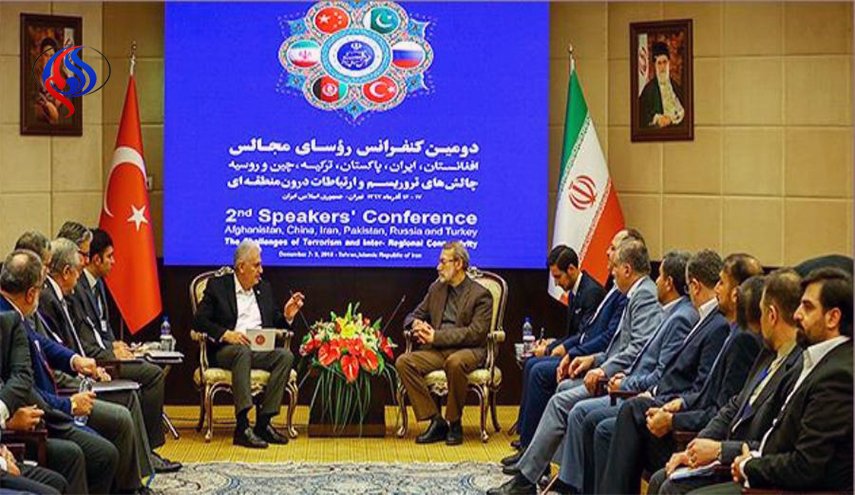 لاريجاني يؤكد ضرورة تعاون ايران وباكستان لمكافحة الارهاب