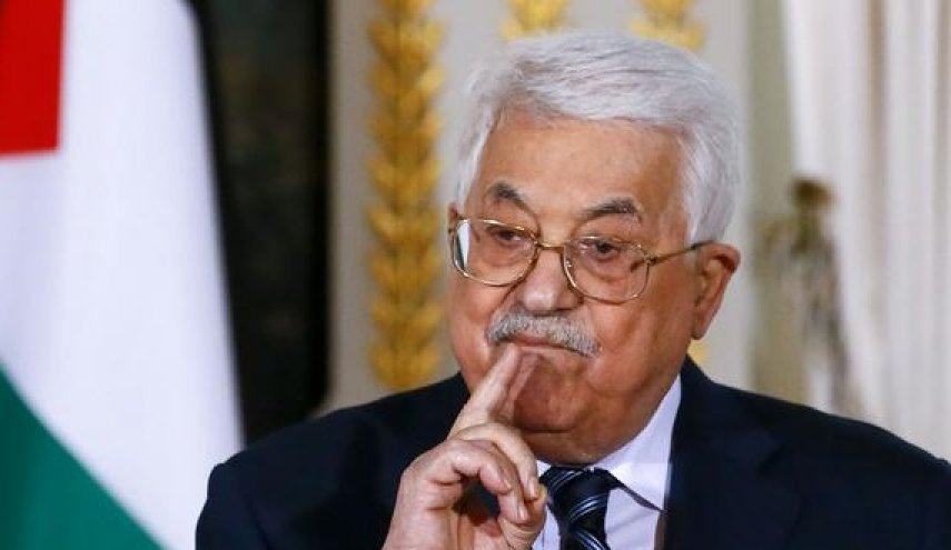 محمود عباس يهدد بحل المجلس التشريعي الفسطيني 