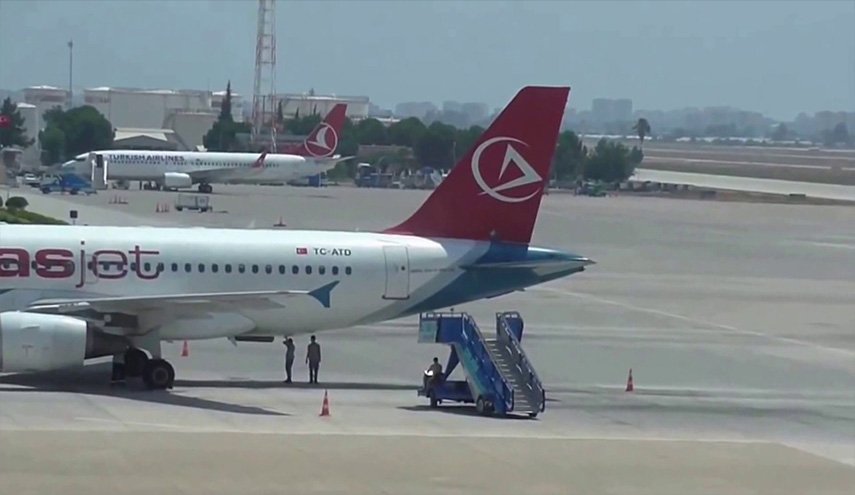 نزيف الطائرة التركية يثير حفيظة سلطة المطار الإسرائيلي