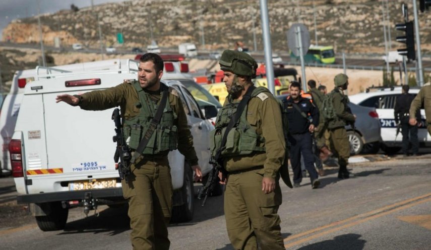إصابة شابين فلسطينيين دهستهما مركبة للاحتلال