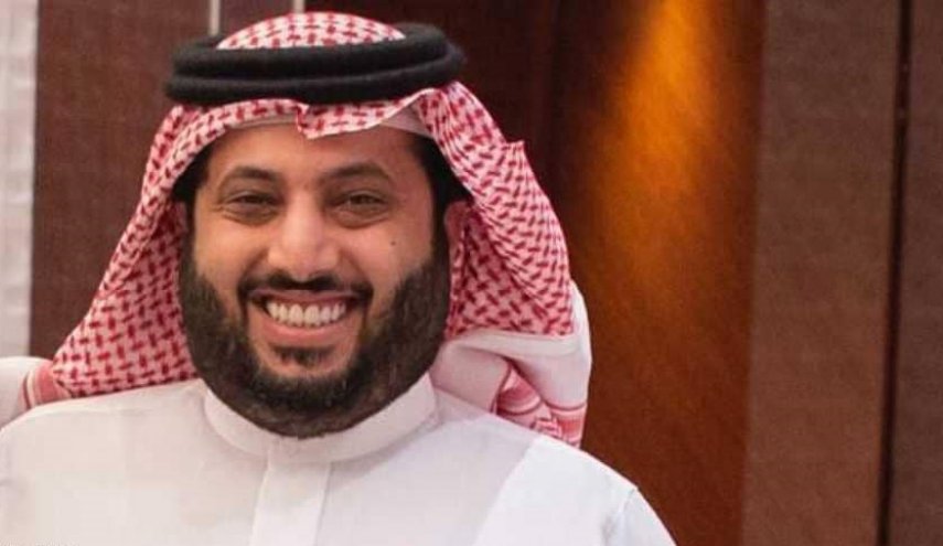 شاهد.. آل الشيخ يستفز جماهير الأهلي المصري