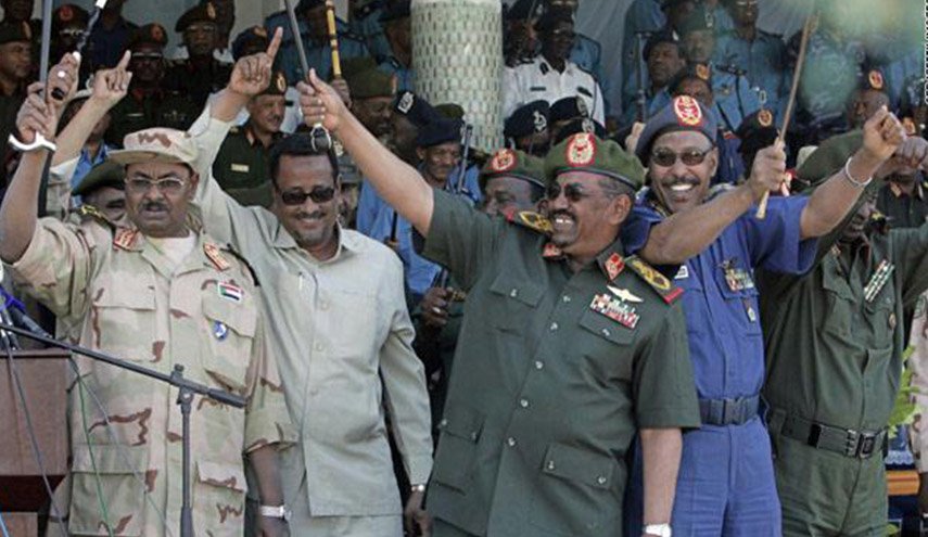 وصول وفد عسكري سعودی رفیع إلى السودان