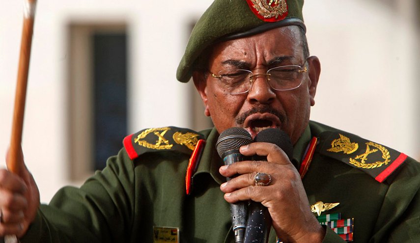 مسؤول سوداني يحمل الموساد مسؤولية إثارة الشغب في البلاد
