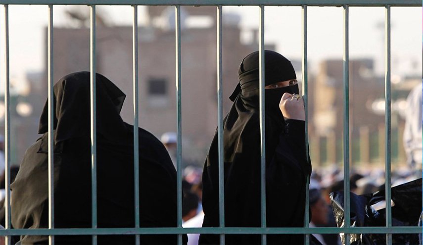 ناشط سعودي يكشف اعتقال 8 نساء من ذوي المعتقلين