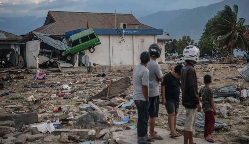 ارتفاع ضحايا تسونامي إندونيسيا الى 281 شخصا