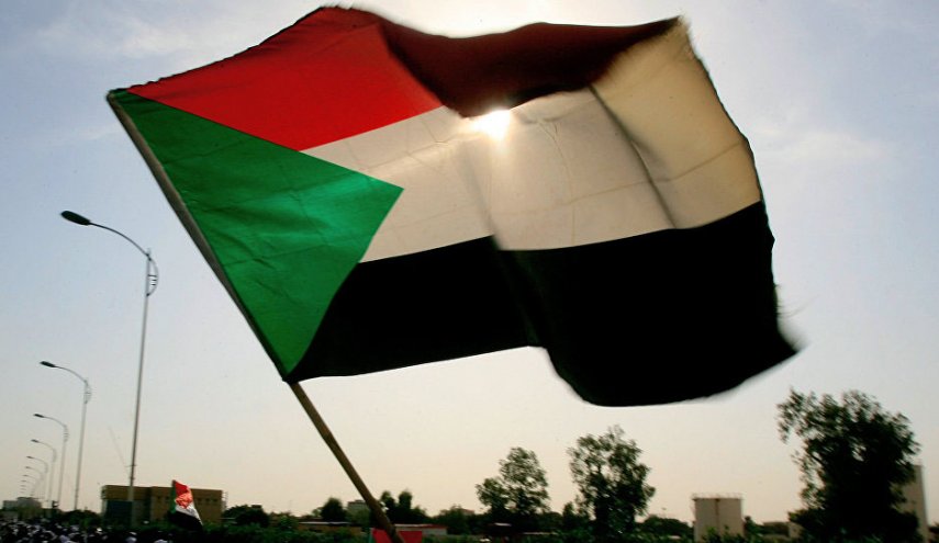 دولة تعرض على السودان حل أزمتها، والثمن...