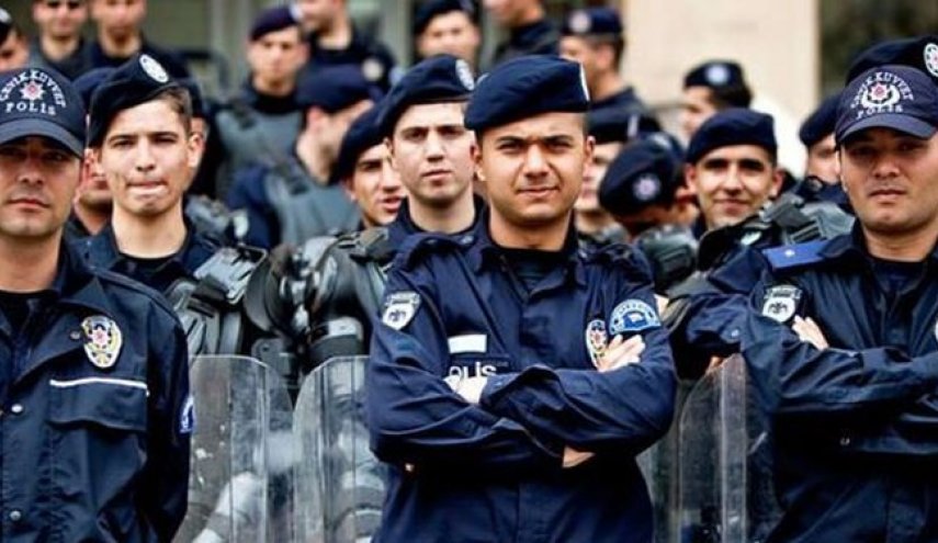 بازداشت بیش از 30 مظنون به ارتباط با کودتا در ترکیه