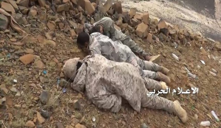 قنص 4 جنود سعوديين والمدفعية تدك تجمعاتهم بجيزان