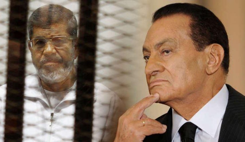 حضور «حسنی مبارک» در دادگاه برای بیان شهادت علیه «محمد مرسی»
