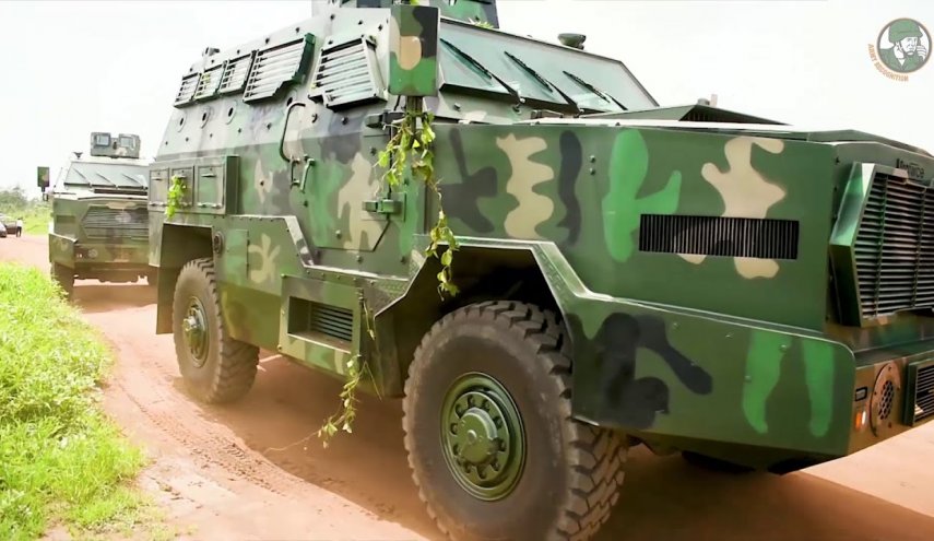 قطر ترسل سيارات عسكرية مصفحة إلى بلد افريقي