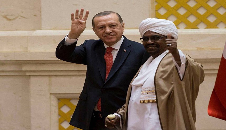حزب أردوغان يقف مع البشير ضد احتجاجات السودان