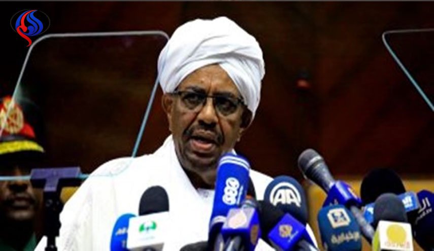 عمر البشیر: کشورهای بزرگ به دنبال باج‌خواهی از سودان هستند
