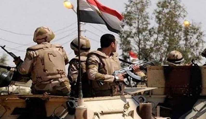 مقتل 8 مسلحين خلال استهداف بؤر إرهابية في شمال سيناء
