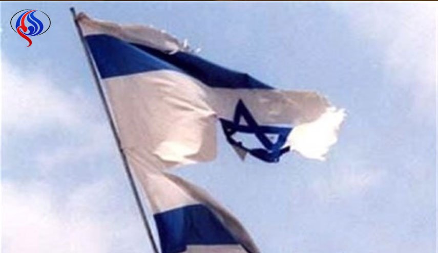 اقدام وزیر اردنی در لگدمال کردن پرچم اسرائیل و خشم صهیونیست‌ها+عکس