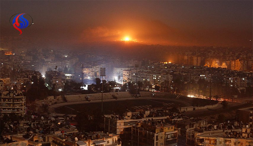 النصرة تقصف أحياء حلب بالصواريخ.. والحربي السوري يرد