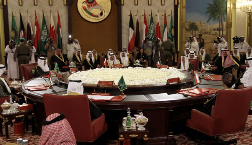 قطر تستعين بروسيا لحل الخلاف مع دول المقاطعة