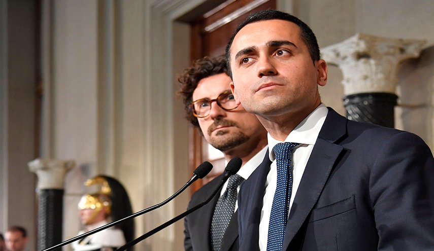 نائب رئيس الوزراء الإيطالي يعلن تأييده لاحتجاجات 